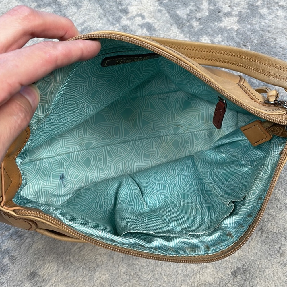SOLD The Sak Scotch Iris Tan Beige Leather Hobo Shoulder Bag Minimalist Casual - Picture 14 of 16